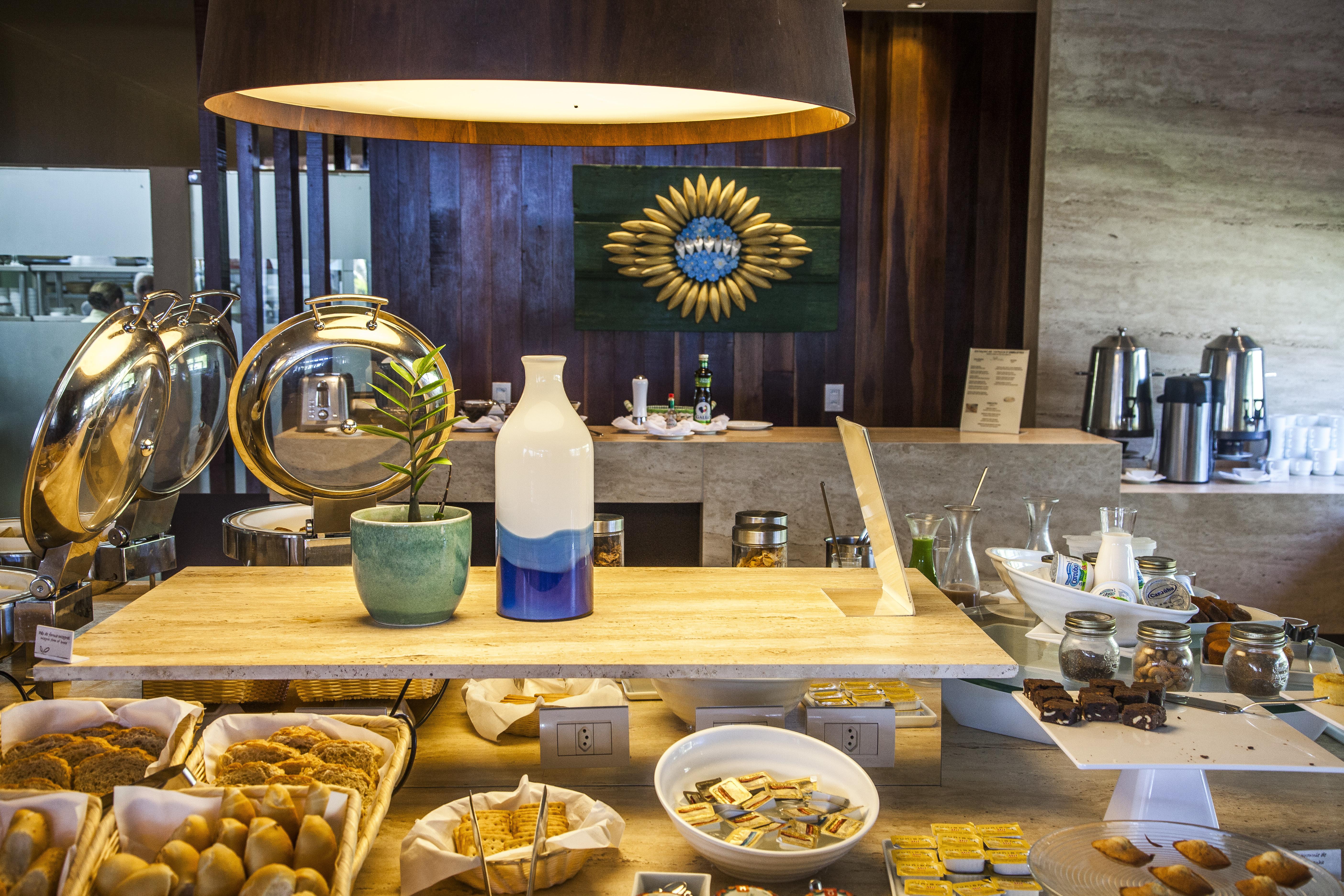Carmel Cumbuco Resort Luaran gambar The lounge at Kilimanjaro International Airport